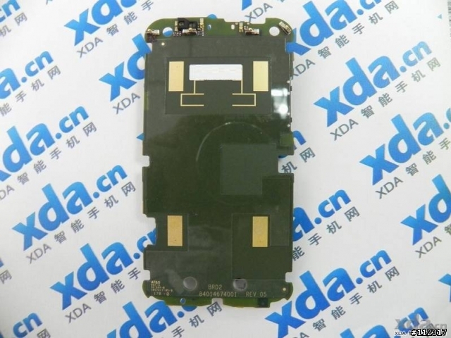 想看DEFY脫光光嗎！轉載於XDA智能手機網