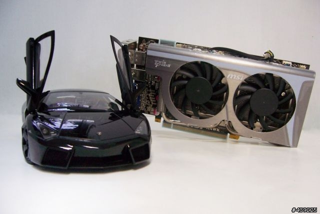 當CP值超高的 MSI 5770 HAWK夜鷹戰機版遇上地表戰鬥機Lamborghini Reventon