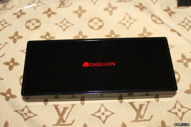[開箱]"良興電子"慘劇之輕薄萬用變壓器Dazzle S100[U36絕配]