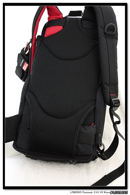[開包文]LOWEPRO Fastpack 200 & Winer Armor S1552 & Winer Armor X1542