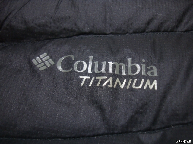 [開箱]Columbia 哥倫比亞兩件式外套