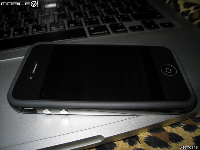[新款四代]    IPHONE4 喇叭DOCK功能 ... JBL On Stage IV 飄洋過海開箱文 ~