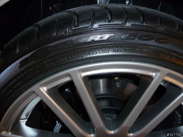 [開箱]久違的IMPREZA WRX STI SEDAN（GVF）新增底盤照片