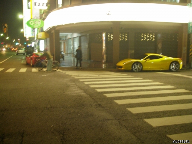 那個綠X雷的夜晚,LP560-4和458(red and yellow)