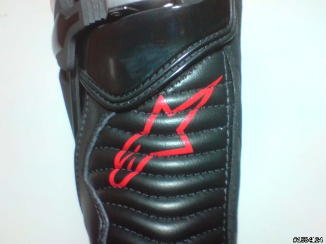 開箱 之第一發 Alpinestars 車靴  Supertech-R  黑紅  2010