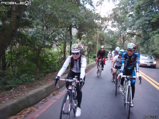 12-05 陽金p字 照片，春風車隊邊騎邊拍