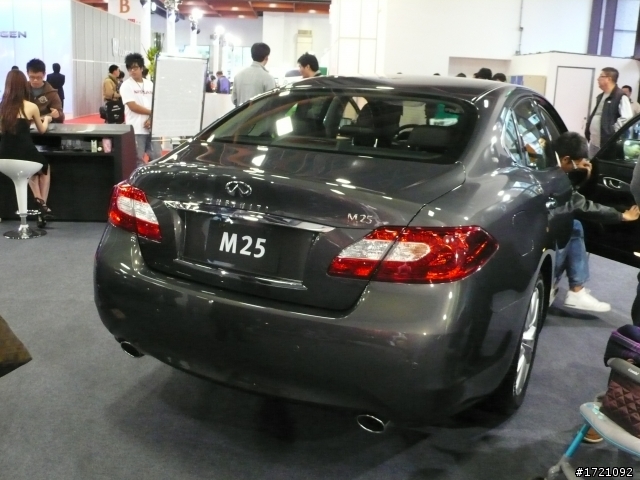 2011車展-INFINITI