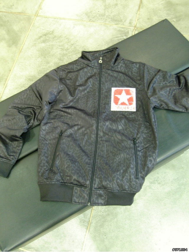 Converse超閃亮夾克!!!