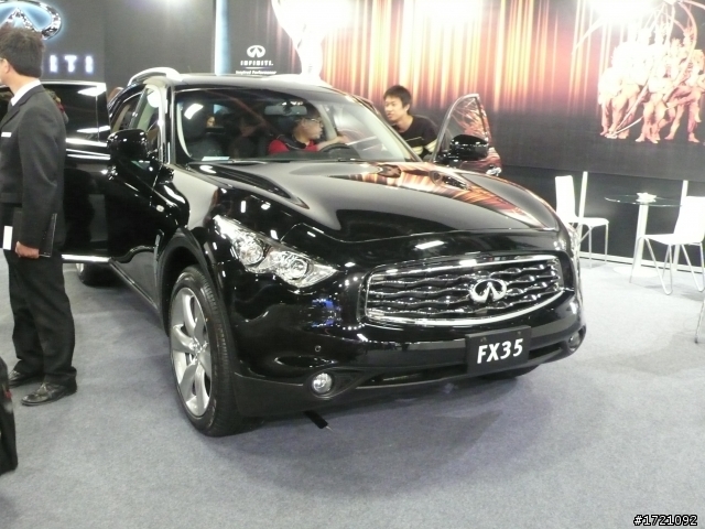 2011車展-INFINITI