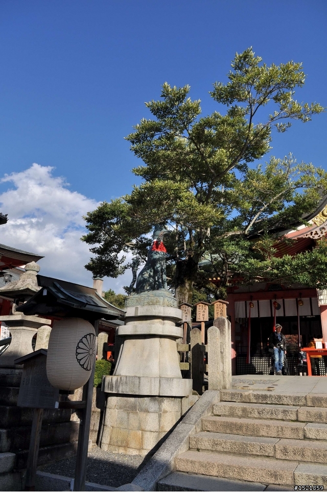 （分享） 京都＋大阪＋神戶＋奈良之賞楓旅 ~{圖多}~ D90 + 17-55mm F2.8