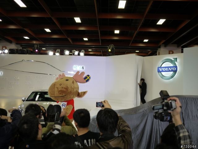 (更新(爆?S60出動))年車展2011(2010) VOLVO的SG最正最爆 CAR SHOW NEW S60 T5搶先發 呵呵