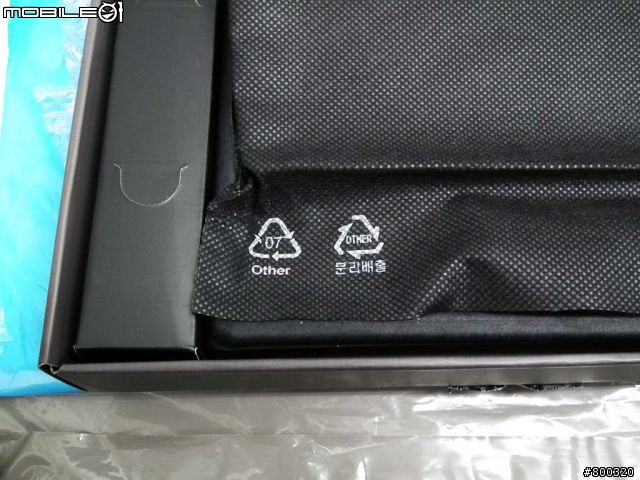 [開箱] 真的只是個筆記本 - ASUS Eee Note EA800 單純開箱分享