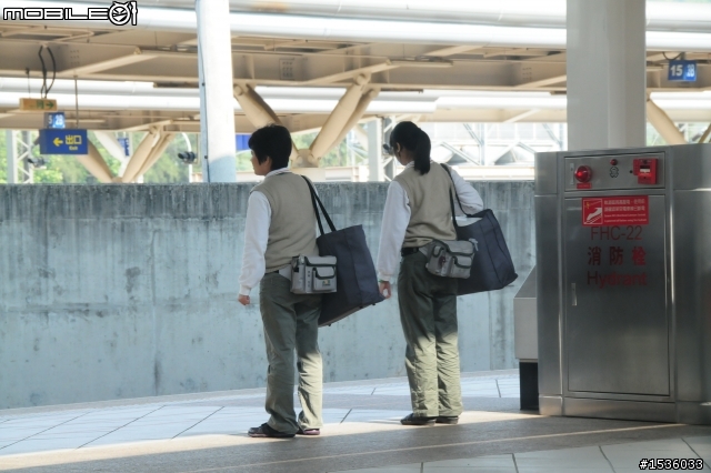 Luxgen SUV到左營→高鐵台南站→台鐵沙崙支線到台南市