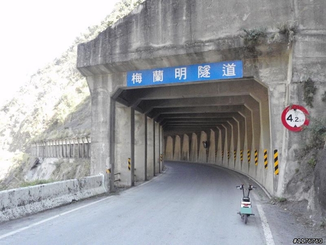 騎著 HONDA MOTOCOMPO 征服埡口 南橫之旅 ! ( 西部 )