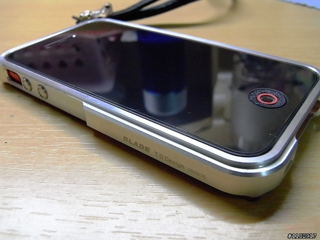 我的金屬殼 IPHONE 4