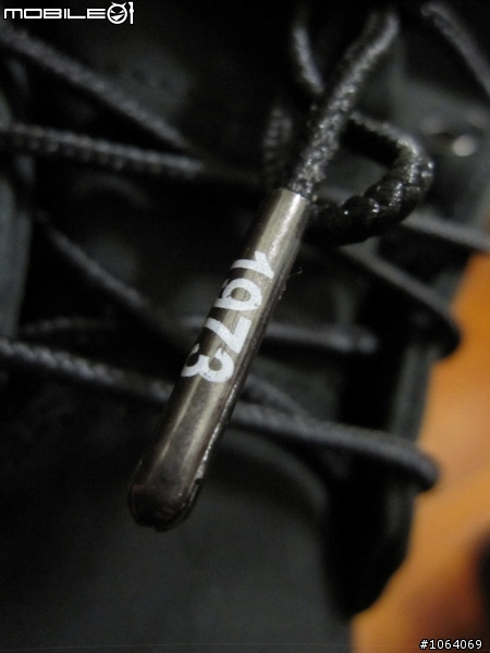 [簡單開箱]-癡漢靴 Timberland 格紋反摺靴 有實穿圖