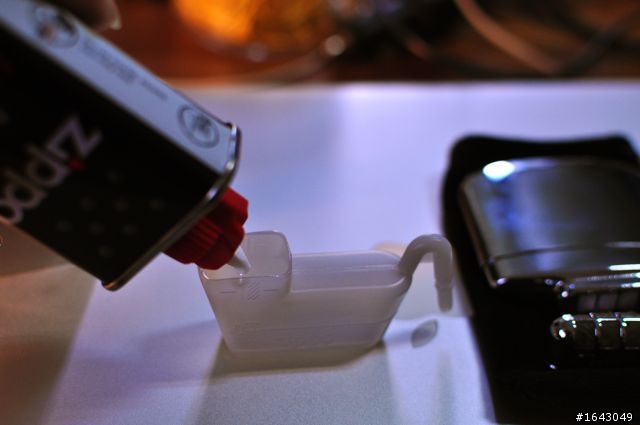 Zippo Hand Warmer 寒冷冬天的好幫手～ 更是騎車的好東西！（文中會說明騎車使用經驗）