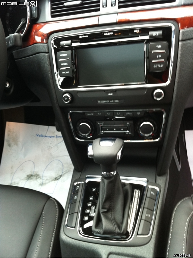 Skoda Superb Combi 2.0TDI全景天窗~開箱+對SKODA的心得...