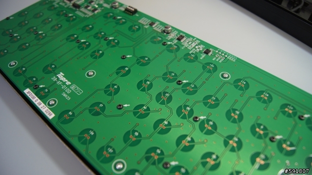 鴨子也懂靜電容量? Ducky:略懂 ~REALFORCE 104U 高貴登埸！