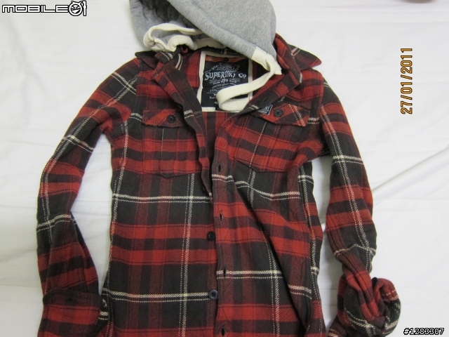 哩哩摳摳的開箱文(A&F.SUPERDRY.AE)