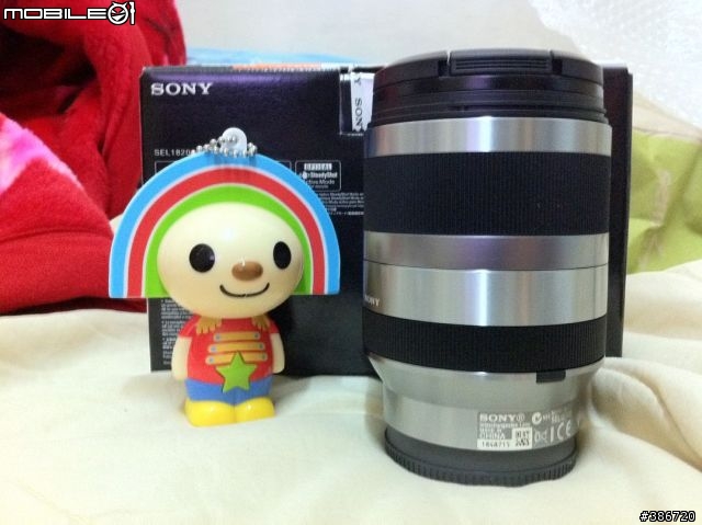 NEX-5的旅行鏡..E18-200mm真的缺很大～不過.我搶到嚕～