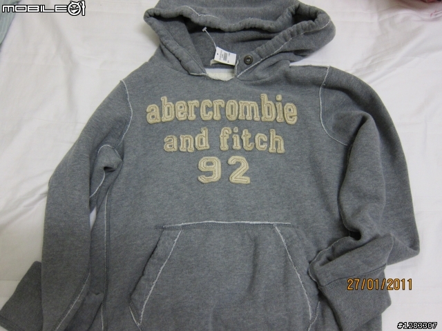哩哩摳摳的開箱文(A&F.SUPERDRY.AE)