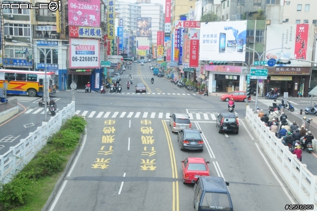 Luxgen SUV到左營→高鐵台南站→台鐵沙崙支線到台南市