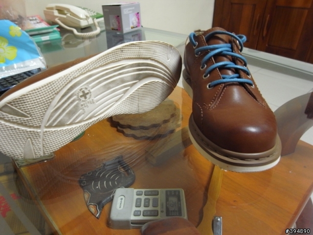 好久沒開箱啦!DR.martens