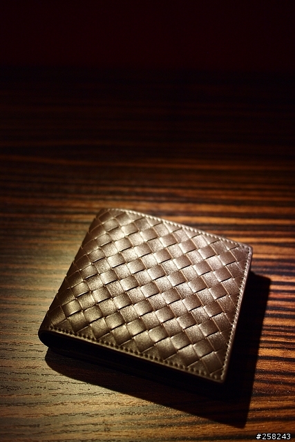 【西西分享】義大利敗家---BOTTEGA VENETA經典編織短夾