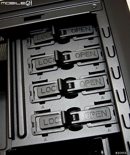分享技嘉P67A-UD4＋i5-2500K的家CM 690II Advanced