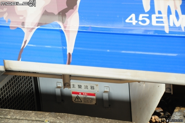 Luxgen SUV到左營→高鐵台南站→台鐵沙崙支線到台南市