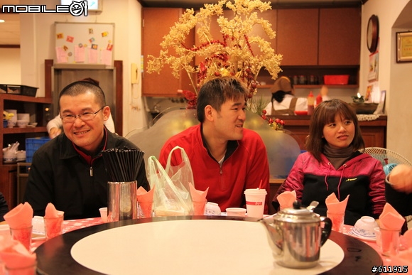 車隊尾牙聚餐(龍城烤鴨店)