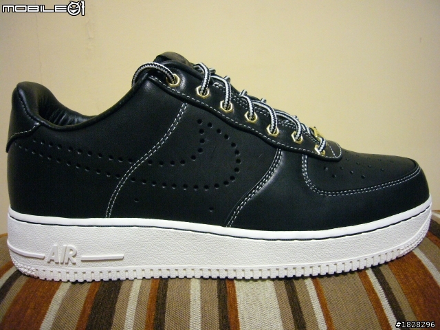 (開箱文)NIKE Air Force 1(有金牌的喔)