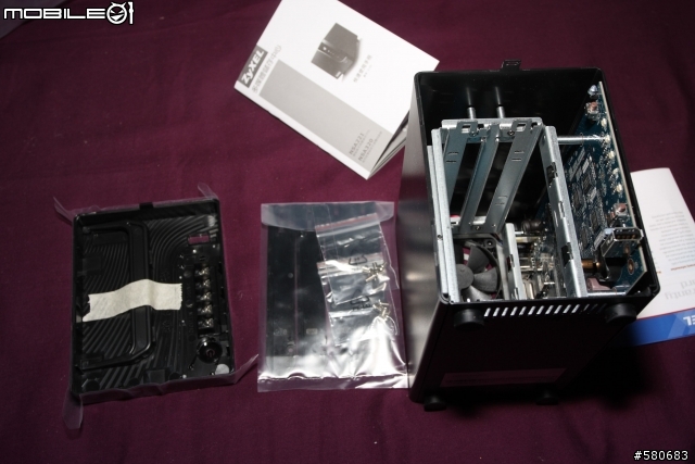 [開箱]ZyXEL NSA-320 新豋場~簡單開箱測試