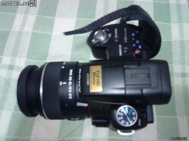 入手一支75-300的鏡頭把 SONY α33 變身成大砲
