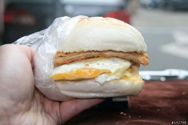 跟著食尚走～嘉義二一遊-第二天-峰炸、人龍、奔牛～