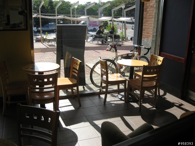 一日北南 (Starbucks Coffee)