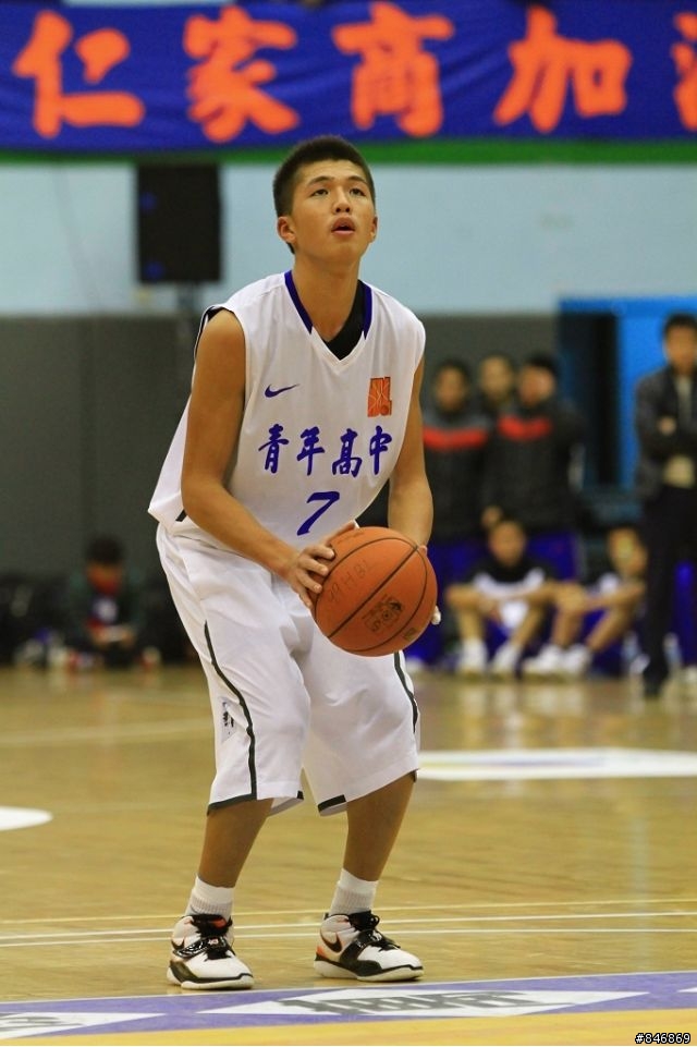 HBL-八強之能仁VS青年<圖多>