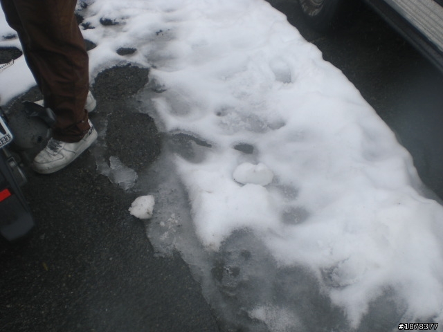 1/21 終於衝上去合歡山 武嶺了   都是雪