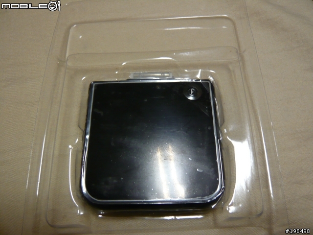 博客來，神奇的iPhone4 行動電源器--買新品來舊品~