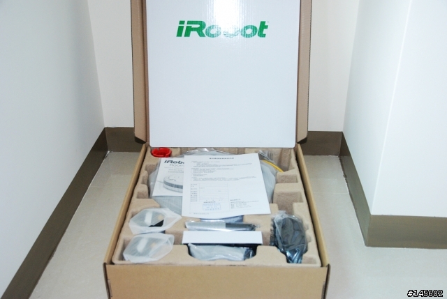 [開箱] 邁入機器人時代!   roomba~