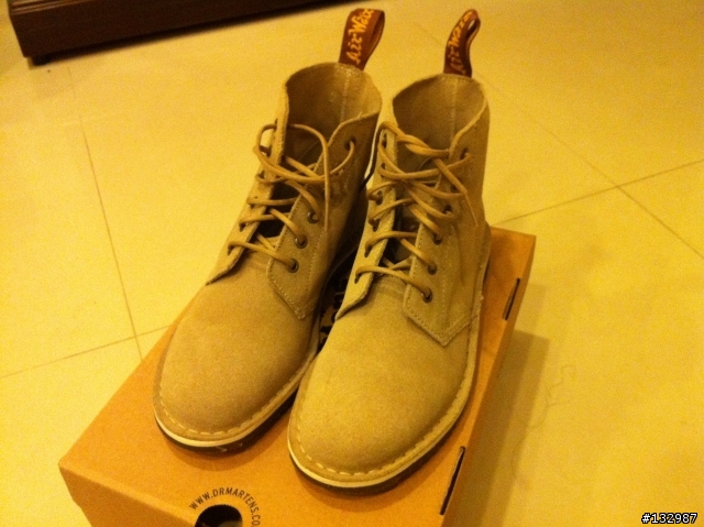 也來分享一下一雙Dr. Martens Chris