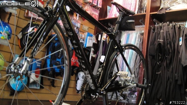 【箱子遺失的開箱】 Giant TCR SL 100