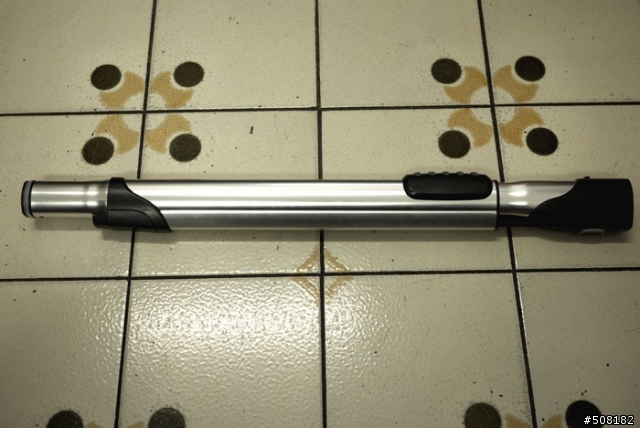 [開箱]新年大掃除 伊萊克斯 UltraOne 吸塵器Z8871