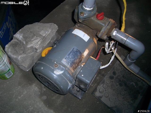 請問一下為什麼抽水機裝在5樓還是可以抽到水?