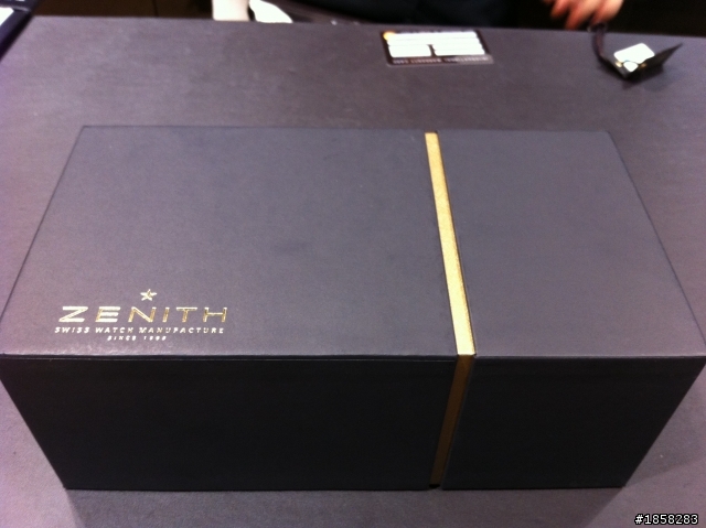 Zenith 開箱照~~