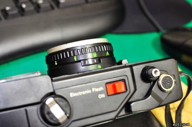 與我同齡的RICOH 35EFS
