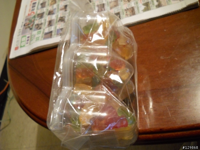 跟大家分享好吃的小零嘴，JAGABEE日本薯條及HARIBO德國軟糖