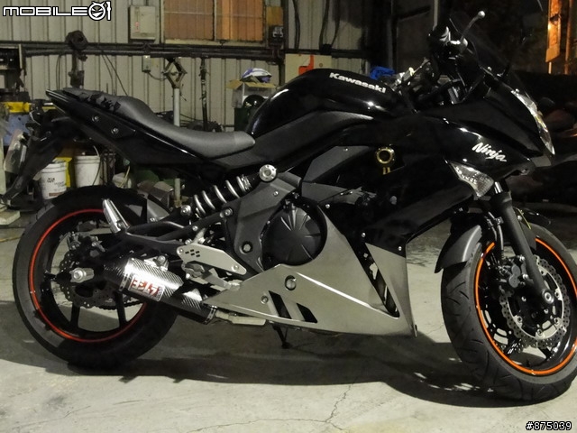 [開箱]Yoshimura TRC Carbon In 10'ER6F,更新聲浪檔