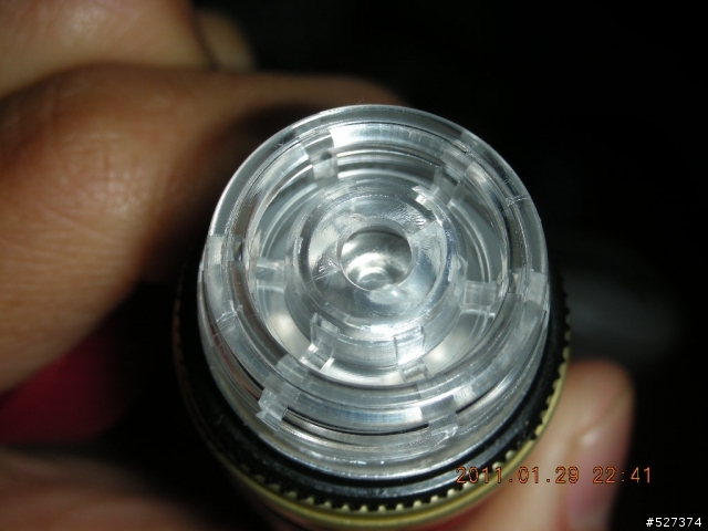 請問這個酒瓶怎麼開?